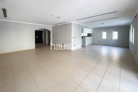 فيلا في Legacy, Jumeirah Park, دبي 3 غرف نوم, 328 م² رقم 43227 - صورة 3