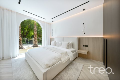 Villa à Arabian Ranches, Dubai, 5 chambres, 538.84 m², № 120121 - photo 23