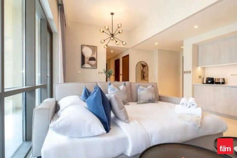 Купить квартиру в Дубае: 2 спальни, 105.5м², № 70611 - фото 2