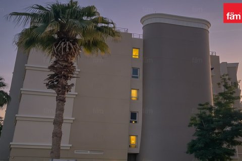 Bâtiment à Jebel Ali, Dubai, 1332.4 m², № 70601 - photo 3