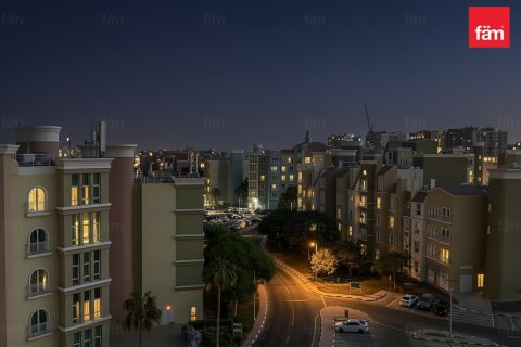 Bâtiment à Jebel Ali, Dubai, 1332.4 m², № 70601 - photo 2