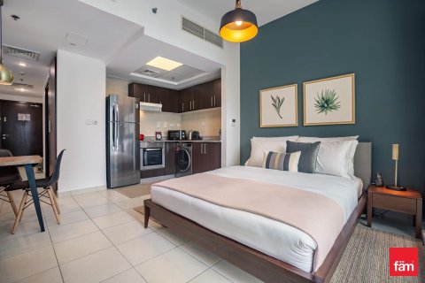 Apartment in Dubai Marina, Dubai 37.2 sq.m. № 70612 - photo 2