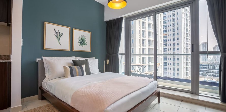 Apartment in Dubai Marina, Dubai studio, 37.2 sq.m. № 70612