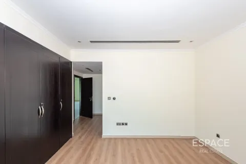 Villa in Dubai 3 bedrooms, 328 sq.m. № 83892 - photo 11