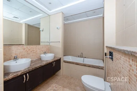 Villa in Dubai 3 bedrooms, 328 sq.m. № 83892 - photo 14