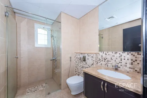 Villa in Dubai 3 bedrooms, 328 sq.m. № 83892 - photo 8