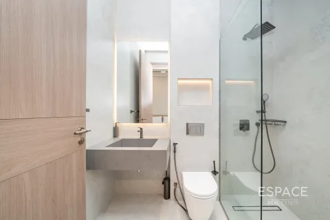 Villa en Jumeirah Park, Dubai, 6 dormitorios, 757 m², № 83891 - foto 16