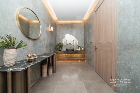 Villa en Jumeirah Park, Dubai, 6 dormitorios, 757 m², № 83891 - foto 7