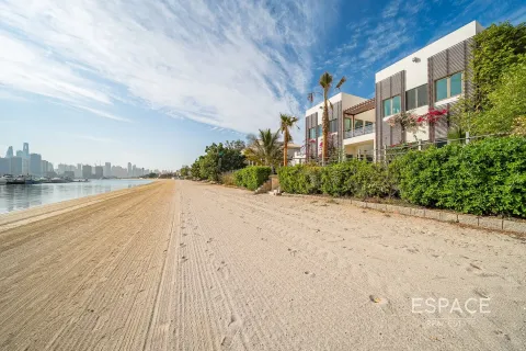 Villa en Palm Jumeirah, Dubai, 6 dormitorios, 650 m², № 83880 - foto 11