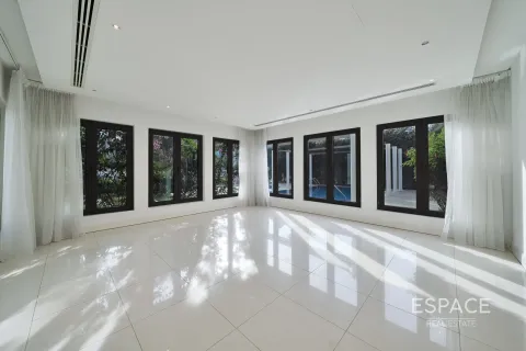 Villa en Palm Jumeirah, Dubai, 6 dormitorios, 650 m², № 83880 - foto 6