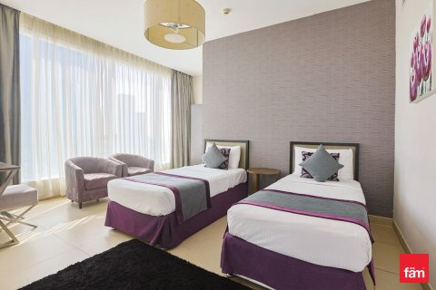 Apartment in Sheikh Zayed Road, Dubai 3 bedrooms, 163 sq.m. № 110121 - photo 19