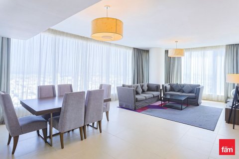 Apartment in Sheikh Zayed Road, Dubai 3 bedrooms, 163 sq.m. № 110121 - photo 10