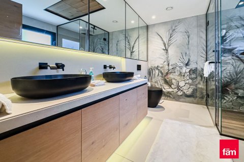 Townhouse in Dubai 4 bedrooms, 304.5 sq.m. № 110120 - photo 20