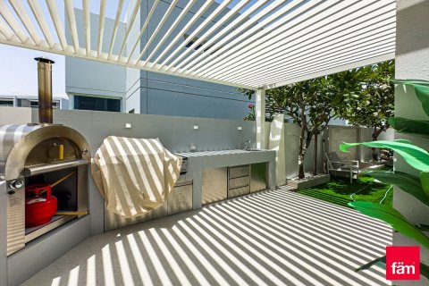 Townhouse in Dubai 4 bedrooms, 304.5 sq.m. № 110120 - photo 18
