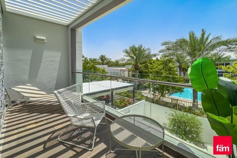 Townhouse in Dubai 4 bedrooms, 304.5 sq.m. № 110120 - photo 17