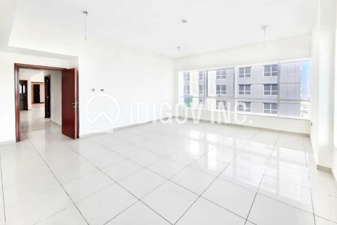 Apartment in Dubai Marina, Dubai 3 bedrooms, 145 sq.m. № 38268 - photo 3
