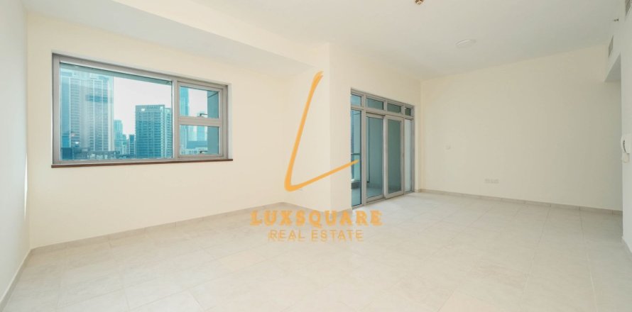 Apartment in Executive Towers, Business Bay, Dubai 3 bedrooms, 172 sq.m. № 110019