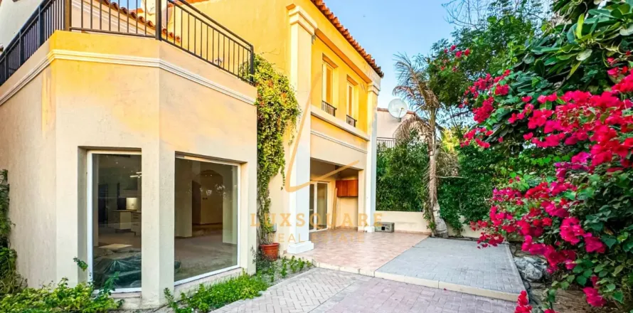 Townhouse in Green Community, Dubai 3 bedrooms, 375 sq.m. № 110017
