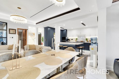 Townhouse in The Springs, Dubai 3 bedrooms, 255 sq.m. № 16832 - photo 8