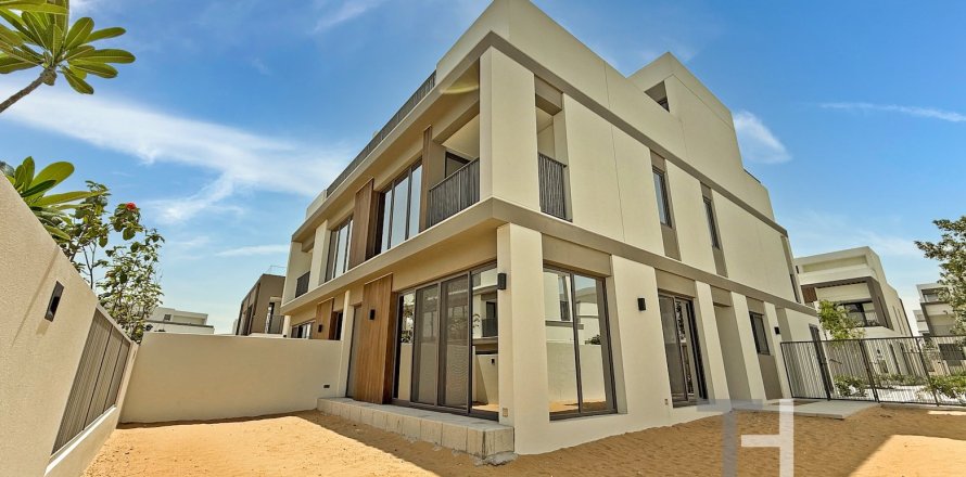 Villa à Tilal Al Ghaf, Dubai, 4 chambres, 317 m², № 16834