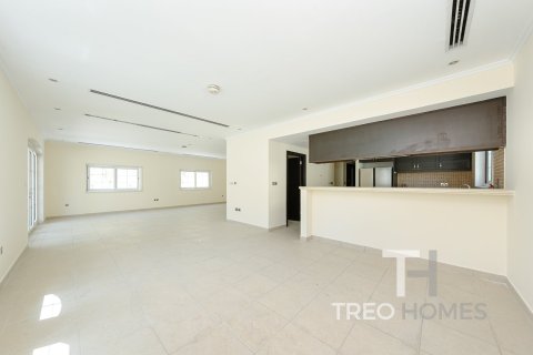 Villa in Legacy, Jumeirah Park, Dubai 3 bedrooms, 328 sq.m. № 16839 - photo 3