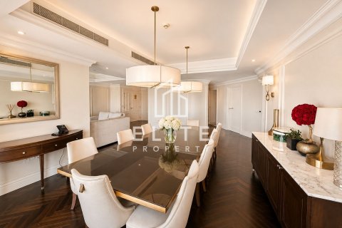 Penthouse in Downtown Dubai (Downtown Burj Dubai), Dubai 4 bedrooms, 264 sq.m. № 124916 - photo 14