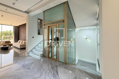 Villa in Dubai Hills Estate, Dubai 6 bedrooms, 1157.2 sq.m. № 135657 - photo 18