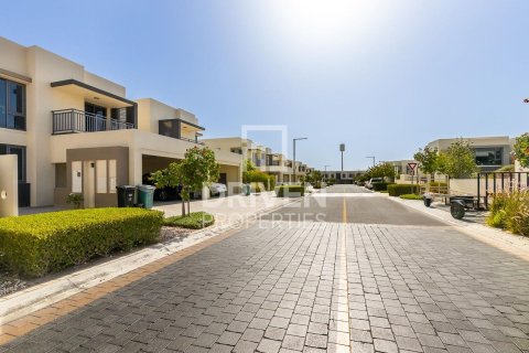 Villa in Maple at Dubai Hills Estate, Dubai Hills Estate, Dubai 5 bedrooms, 278.89 sq.m. № 135666 - photo 3