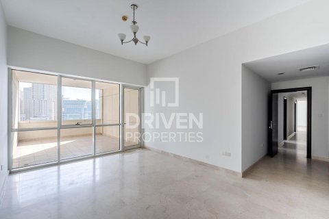 Apartamento en KG Tower, Dubai Marina, Dubai, 3 dormitorios, 257.53 m², № 135372 - foto 5