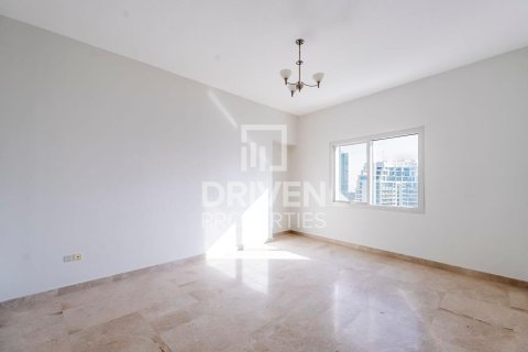 Apartamento en KG Tower, Dubai Marina, Dubai, 3 dormitorios, 257.53 m², № 135372 - foto 15