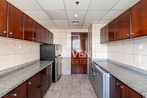 Apartamento en KG Tower, Dubai Marina, Dubai, 3 dormitorios, 257.53 m², № 135372 - foto 3