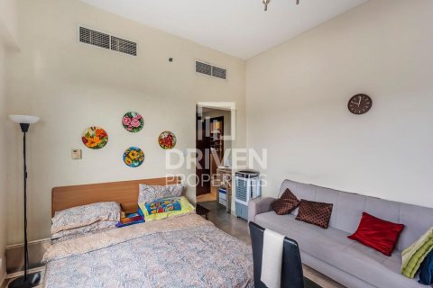 Apartamento en KG Tower, Dubai Marina, Dubai, 3 dormitorios, 251.12 m², № 135373 - foto 11