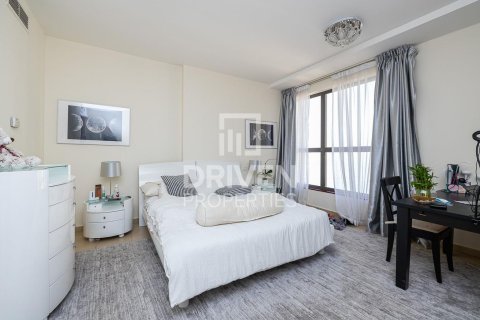 Apartment in Murjan, Jumeirah Beach Residence, Dubai 1 bedroom, 102.66 sq.m. № 135369 - photo 8