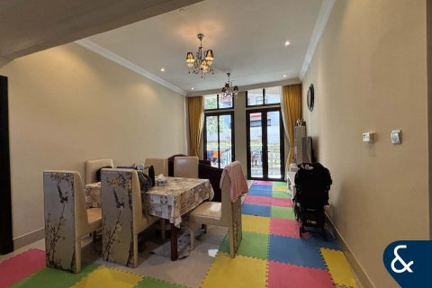 Apartamento en Jumeirah Village Circle, Dubai, 2 dormitorios, 142 m², № 78657 - foto 1