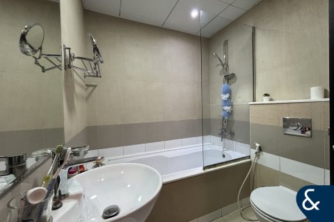 Apartamento en Jumeirah Village Circle, Dubai, 2 dormitorios, 131 m², № 78658 - foto 7