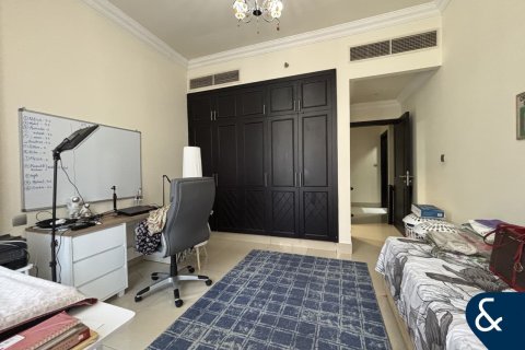 Apartamento en Jumeirah Village Circle, Dubai, 2 dormitorios, 131 m², № 78658 - foto 9