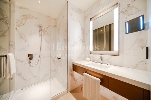 Снять в аренду квартиру в Даунтаун Дубай (Даунтаун Бурдж Дубай), Дубай: 2 спальни, 110.39013169м², № 63828 - фото 4