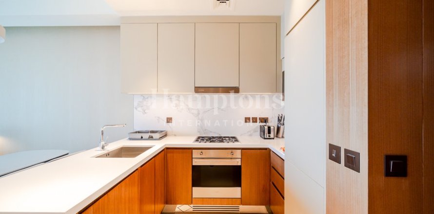 Квартира в Даунтаун Дубай (Даунтаун Бурдж Дубай), Дубай, 2 спальни, 110.39м², № 63828