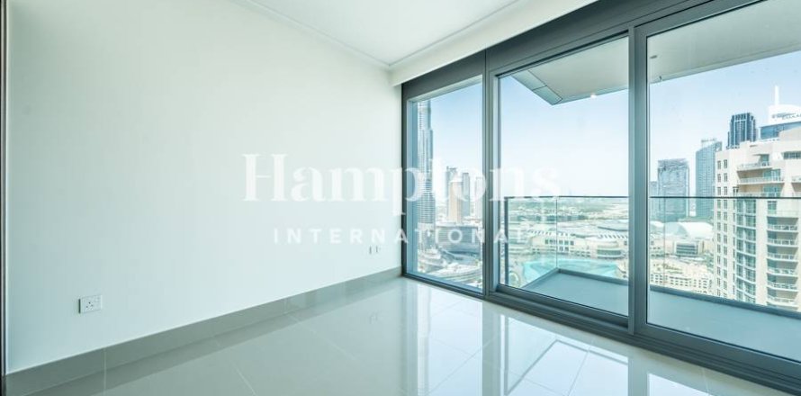 Квартира в Даунтаун Дубай (Даунтаун Бурдж Дубай), Дубай, 3 спальни, 190.08м², № 63837