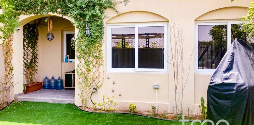 Таунхаус в Casa Viva, Serena, Дубай, 3 спальни, 17.28м², № 120245