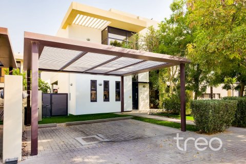 Таунхаус в DAMAC Hills (Akoya by DAMAC), Дубай, 3 спальни, 37.63м², № 120248