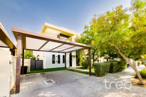 Снять в аренду таунхаус в DAMAC Hills (Akoya by DAMAC), Дубай: 3 спальни, 37.63м², № 120248 - фото 21