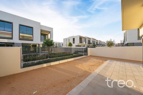 Снять в аренду таунхаус в The Valley, Дубай: 4 спальни, 217.95м², № 119967 - фото 4