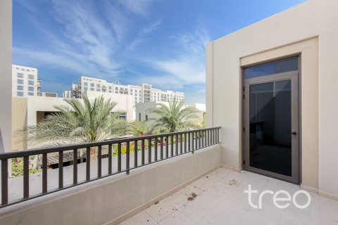 Villa in Zahra Townhouses, Town Square, Dubai 4 bedrooms, 220.55 sq.m. № 119966 - photo 15