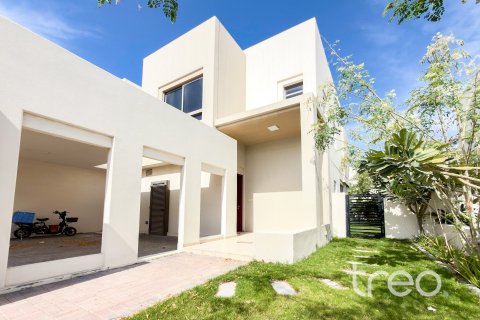 Villa in Zahra Townhouses, Town Square, Dubai 4 bedrooms, 220.55 sq.m. № 119966