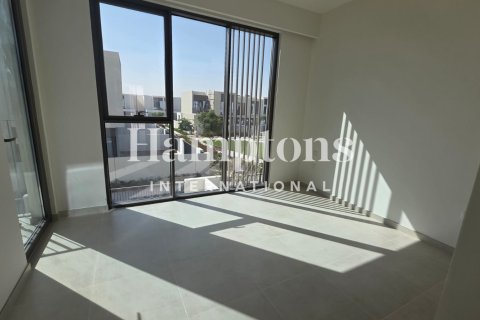 Adosado en Al Manara, Jumeirah Village Triangle, Dubai, 3 dormitorios, 173.99988676 m², № 72597 - foto 1