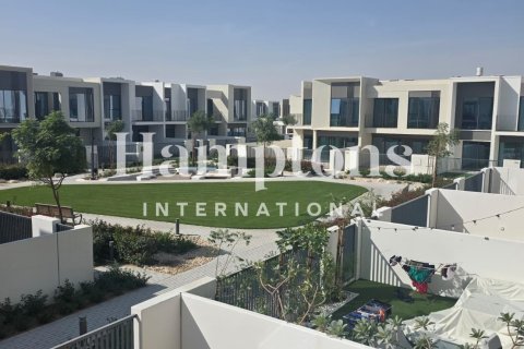 Adosado en Al Manara, Jumeirah Village Triangle, Dubai, 3 dormitorios, 173.99988676 m², № 72597 - foto 24