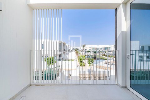Townhouse in The Valley, Dubai 3 bedrooms, 174.01 sq.m. № 136771 - photo 11