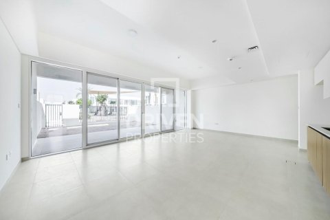 Townhouse in The Valley, Dubai 3 bedrooms, 174.01 sq.m. № 136771 - photo 4