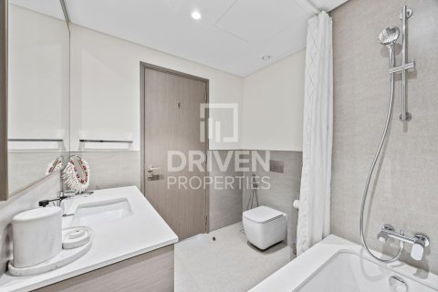 Appartement à Opera District, Downtown Dubai (Downtown Burj Dubai), Dubai, 2 chambres, 111.11 m², № 136725 - photo 23